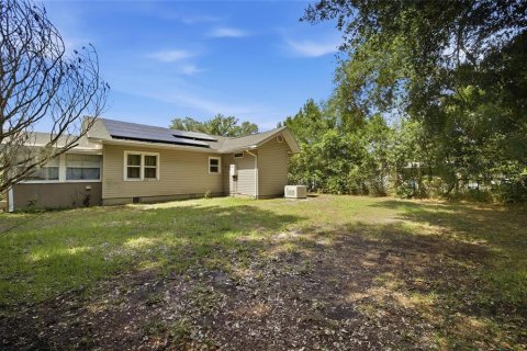 House in Winter Haven, Florida 3 bedrooms, 121.7 sq.m. № 2215690 - photo 26