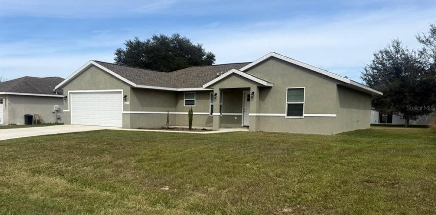 House in Ocala, Florida 3 bedrooms, 140.1 sq.m. № 2232431