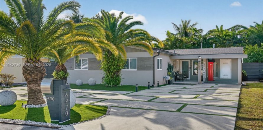 Casa en Miramar, Florida 4 dormitorios, 134.62 m2 № 2000008