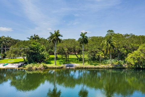 Land in Coral Gables, Florida № 1766821 - photo 12