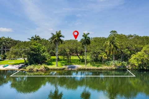 Land in Coral Gables, Florida № 1766821 - photo 2