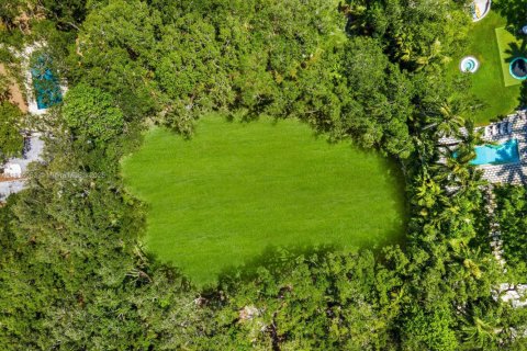Land in Coral Gables, Florida № 1766821 - photo 14