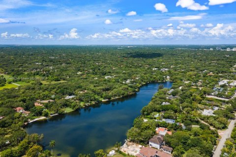Land in Coral Gables, Florida № 1766821 - photo 11