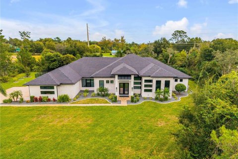 Villa ou maison à vendre à New Smyrna Beach, Floride: 4 chambres, 339.19 m2 № 2430526 - photo 25