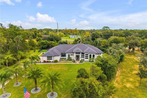 Villa ou maison à vendre à New Smyrna Beach, Floride: 4 chambres, 339.19 m2 № 2430526 - photo 24
