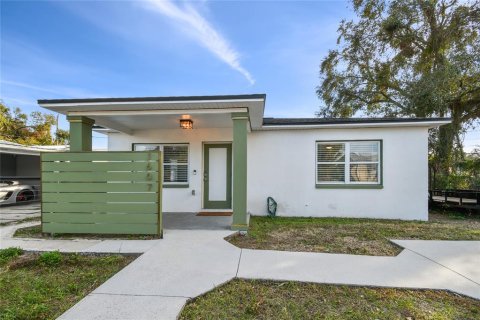 Casa en alquiler en Tampa, Florida, 2 dormitorios, 80.73 m2 № 2111214 - foto 4