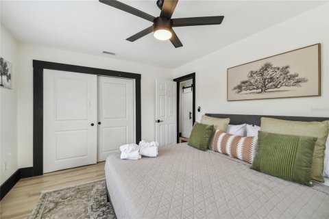 Casa en alquiler en Tampa, Florida, 2 dormitorios, 80.73 m2 № 2111214 - foto 13