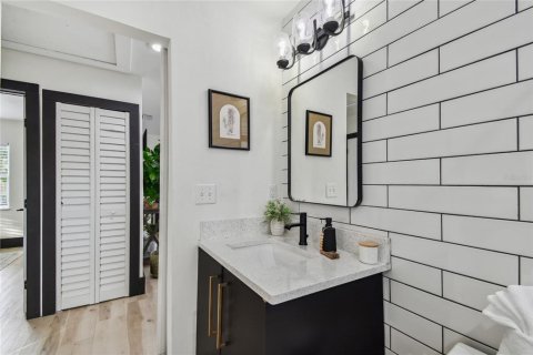 Casa en alquiler en Tampa, Florida, 2 dormitorios, 80.73 m2 № 2111214 - foto 19