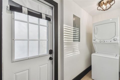 Casa en alquiler en Tampa, Florida, 2 dormitorios, 80.73 m2 № 2111214 - foto 29