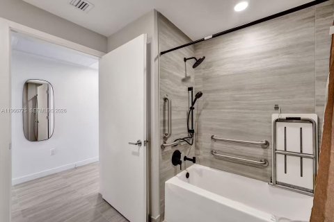 Купить кондоминиум в Майами-Бич, Флорида 1 спальня, 45.34м2, № 2028715 - фото 9