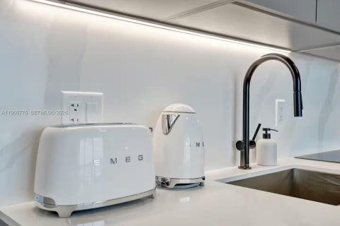 Купить кондоминиум в Майами-Бич, Флорида 1 спальня, 45.34м2, № 2028715 - фото 5