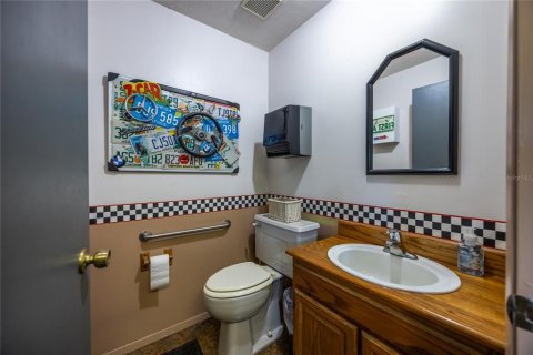 Immobilier commercial à vendre à Ocala, Floride: 188.78 m2 № 2212882 - photo 6