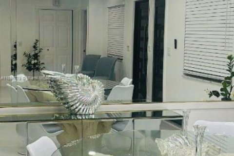 Casa en alquiler en Deerfield Beach, Florida, 3 dormitorios, 161.09 m2 № 2059814 - foto 10