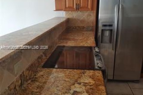 Copropriété à vendre à North Miami, Floride: 2 chambres, 97.55 m2 № 2024983 - photo 5