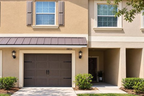 Townhouse in Hudson, Florida 3 bedrooms, 154.78 sq.m. № 2352297