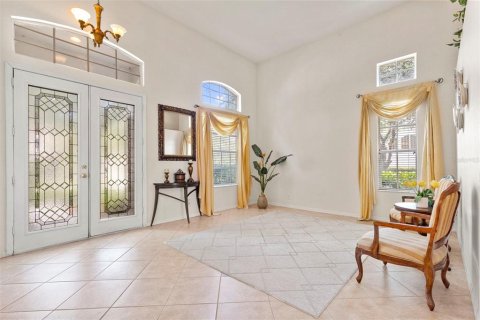 Casa en venta en Tampa, Florida, 5 dormitorios, 299.24 m2 № 2215869 - foto 3