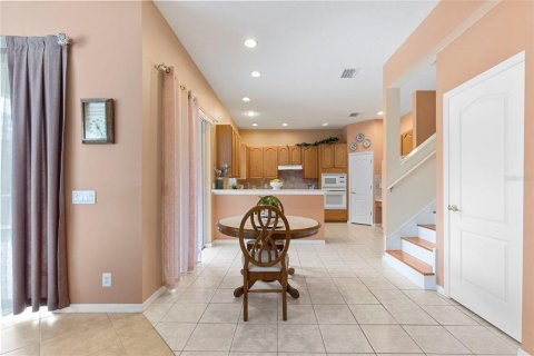 Casa en venta en Tampa, Florida, 5 dormitorios, 299.24 m2 № 2215869 - foto 17