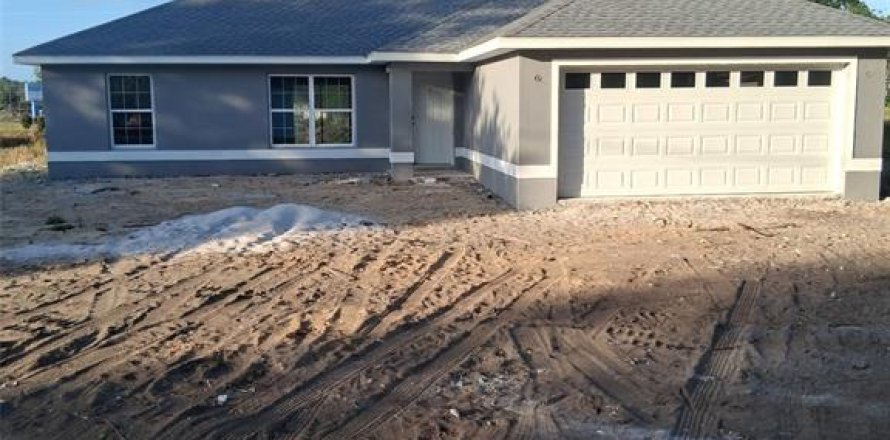 Casa en Ocala, Florida 3 dormitorios, 128.21 m2 № 2103007