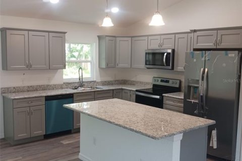 Casa en venta en Ocala, Florida, 3 dormitorios, 128.21 m2 № 2103007 - foto 2