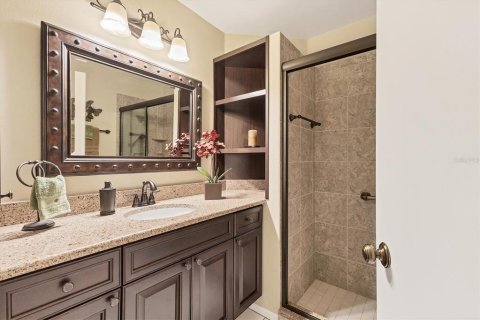 House in Bradenton, Florida 3 bedrooms, 128.76 sq.m. № 1541767 - photo 20