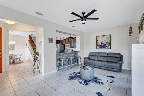 Touwnhouse à vendre à Bradenton, Floride: 3 chambres, 163.04 m2 № 2266259 - photo 14