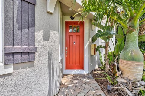 Touwnhouse à vendre à Bradenton, Floride: 3 chambres, 163.04 m2 № 2266259 - photo 10
