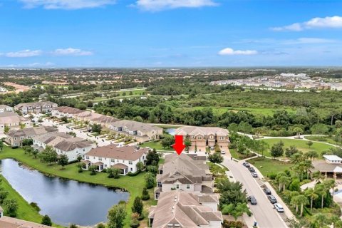 Touwnhouse à vendre à Bradenton, Floride: 3 chambres, 163.04 m2 № 2266259 - photo 7