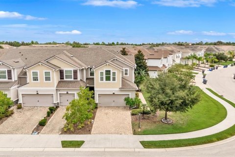 Touwnhouse à vendre à Bradenton, Floride: 3 chambres, 163.04 m2 № 2266259 - photo 6