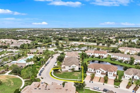 Touwnhouse à vendre à Bradenton, Floride: 3 chambres, 163.04 m2 № 2266259 - photo 3