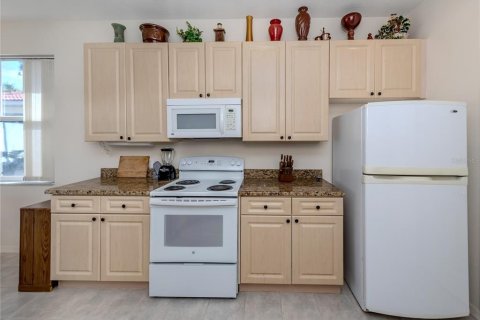 House in Venice, Florida 2 bedrooms, 157.28 sq.m. № 1795901 - photo 13
