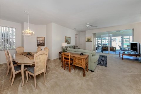 House in Venice, Florida 2 bedrooms, 157.28 sq.m. № 1795901 - photo 6