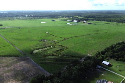 Casa en venta en Lakeland, Florida, 4 dormitorios, 204.38 m2 № 2386413 - foto 13