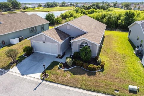 House in Punta Gorda, Florida 2 bedrooms, 129.04 sq.m. № 1650220 - photo 1