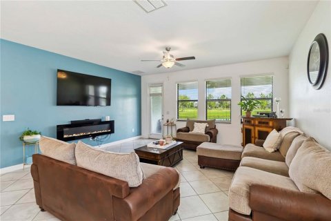 Villa ou maison à vendre à Sun City Center, Floride: 5 chambres, 356.19 m2 № 1855529 - photo 7