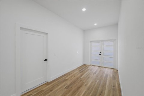 House in Hudson, Florida 3 bedrooms, 192.12 sq.m. № 2098362 - photo 6