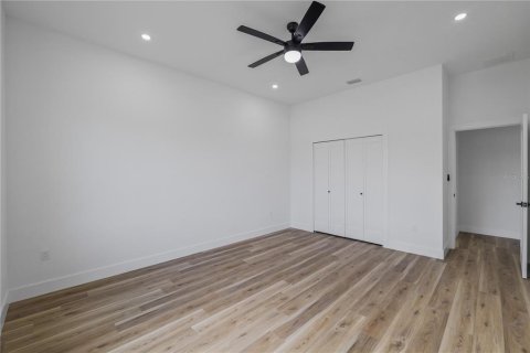 House in Hudson, Florida 3 bedrooms, 192.12 sq.m. № 2098362 - photo 19