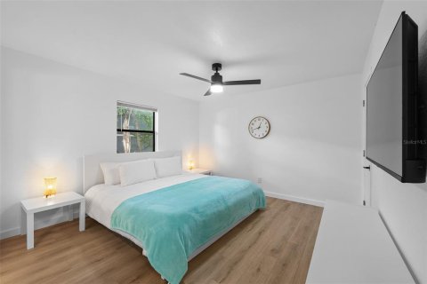 Villa ou maison à vendre à Saint Petersburg, Floride: 3 chambres, 97.55 m2 № 2428931 - photo 15