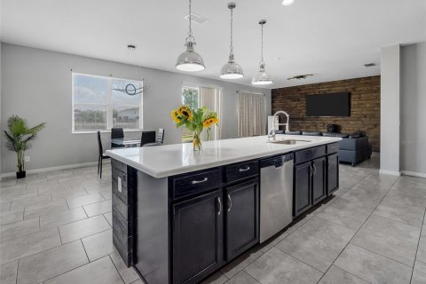 Casa en venta en Davenport, Florida, 5 dormitorios, 248.79 m2 № 2157928 - foto 23