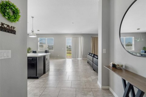 Casa en venta en Davenport, Florida, 5 dormitorios, 248.79 m2 № 2157928 - foto 19