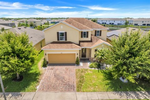 Casa en Davenport, Florida 5 dormitorios, 248.79 m2 № 2157928