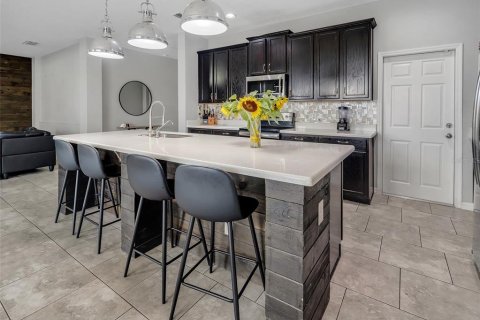 Casa en venta en Davenport, Florida, 5 dormitorios, 248.79 m2 № 2157928 - foto 22