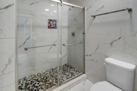 Casa en venta en Davenport, Florida, 5 dormitorios, 248.79 m2 № 2157928 - foto 7
