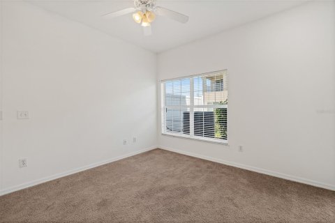 Townhouse in Cocoa Beach, Florida 3 bedrooms, 155.52 sq.m. № 1916077 - photo 10