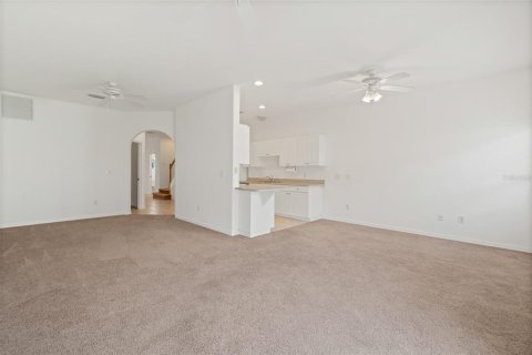 Townhouse in Cocoa Beach, Florida 3 bedrooms, 155.52 sq.m. № 1916077 - photo 18