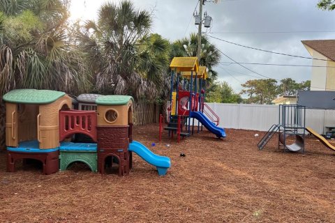 Immobilier commercial à vendre à Venice, Floride: 152.08 m2 № 1812805 - photo 2