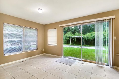 House in Gainesville, Florida 4 bedrooms, 159.05 sq.m. № 1244497 - photo 5