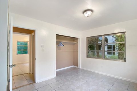 House in Gainesville, Florida 4 bedrooms, 159.05 sq.m. № 1244497 - photo 18