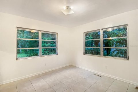 House in Gainesville, Florida 4 bedrooms, 159.05 sq.m. № 1244497 - photo 20