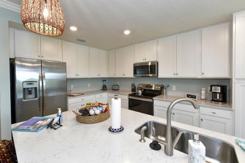Copropriété à louer à Bradenton, Floride: 2 chambres, 106.09 m2 № 2213054 - photo 17