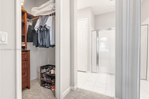 House in Palm Beach Gardens, Florida 3 bedrooms, 207.64 sq.m. № 2038703 - photo 23